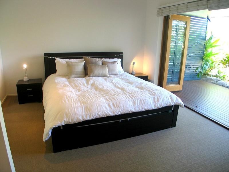 51 Nerang River Dve, Nerang QLD 4211