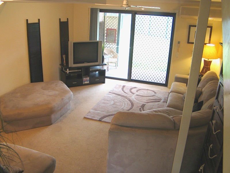 8/67 (Orchid) Nerang St, Nerang QLD 4211