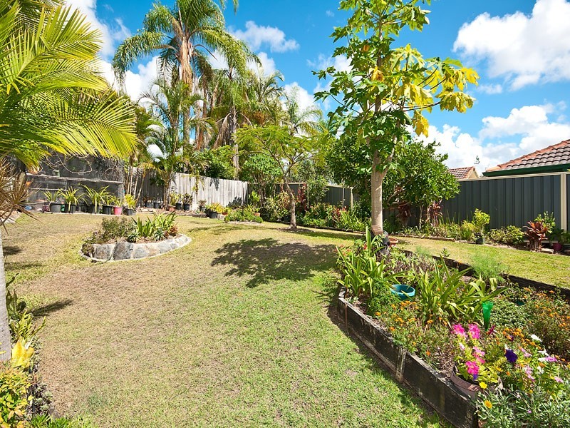 9 Tristania Way, Highland Park QLD 4211