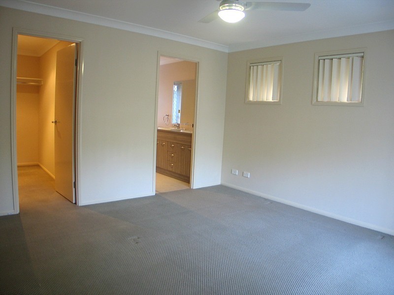 29 Banjo Crescent, Gilston QLD 4211