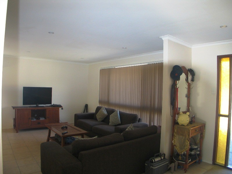 33 Citrus Drive, Nerang QLD 4211