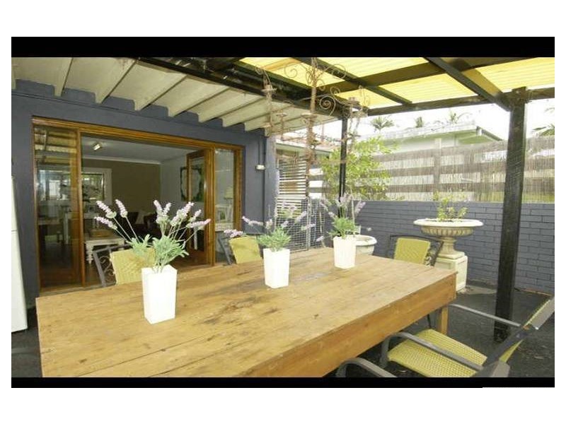 3 Mc Gowan St, Ashmore QLD 4214