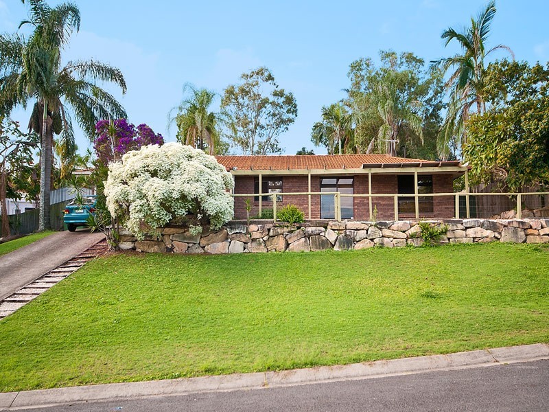 6 Angus Court, Highland Park QLD 4211