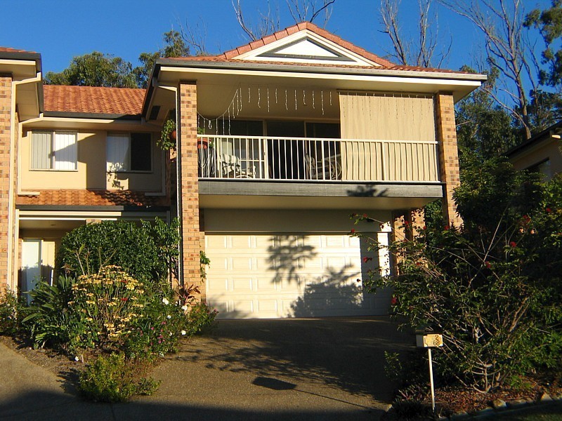 2/68 Kincaid Drive, Highland Park QLD 4211