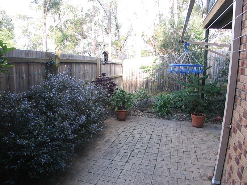 2/68 Kincaid Drive, Highland Park QLD 4211