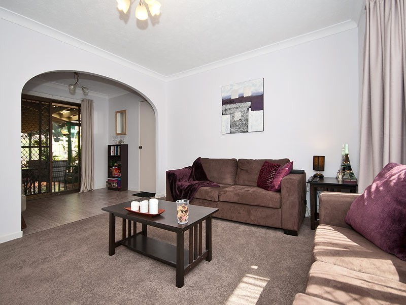 15 Minugh Court, Carrara QLD 4211
