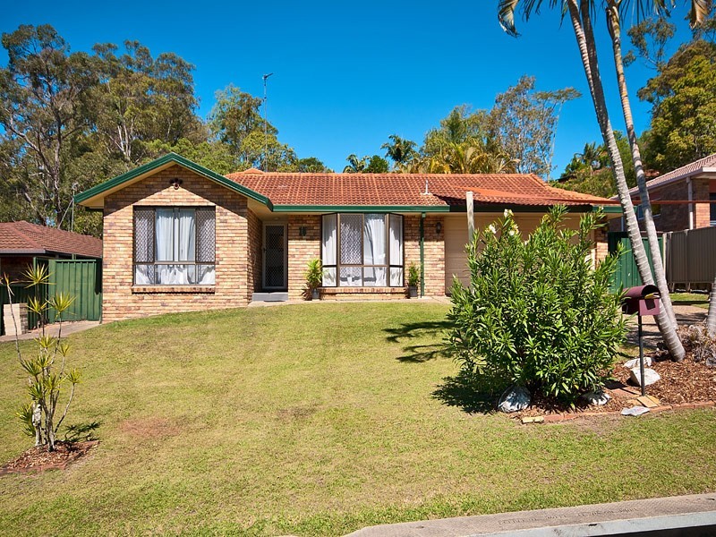 15 Minugh Court, Carrara QLD 4211