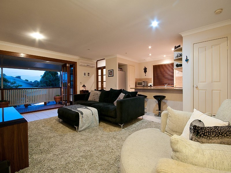 4/20 Tara Tce, Carrara QLD 4211