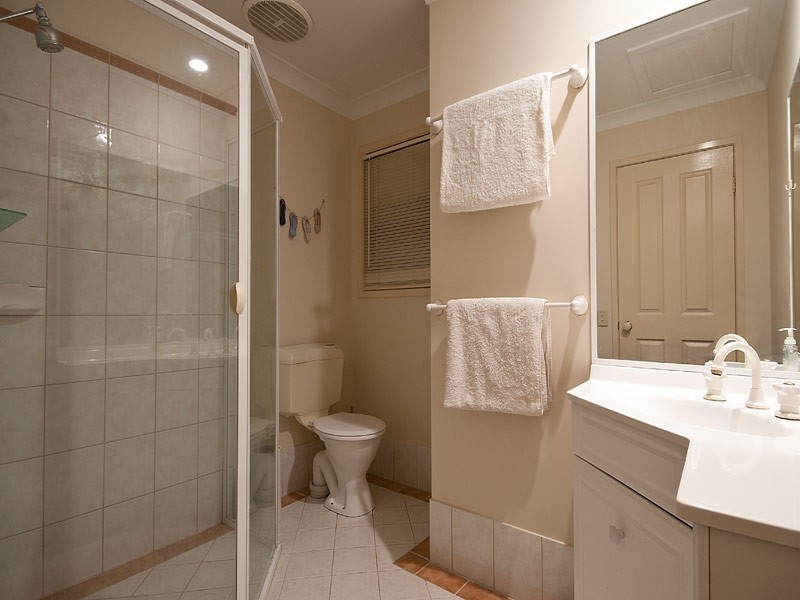 4/20 Tara Tce, Carrara QLD 4211