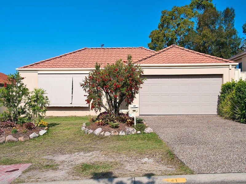 41 Tiger Drive, Arundel QLD 4214