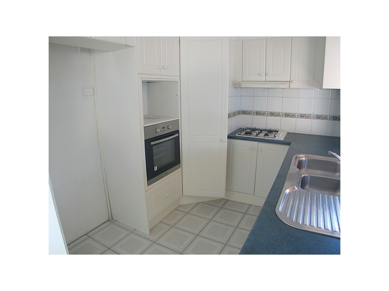 84a Alison Road, Carrara QLD 4211