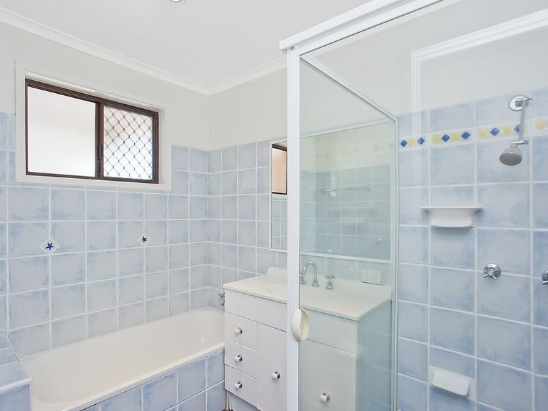 84a Alison Road, Carrara QLD 4211