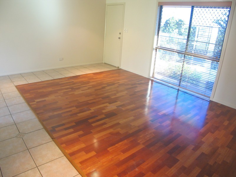 12 Muston Court, Carrara QLD 4211