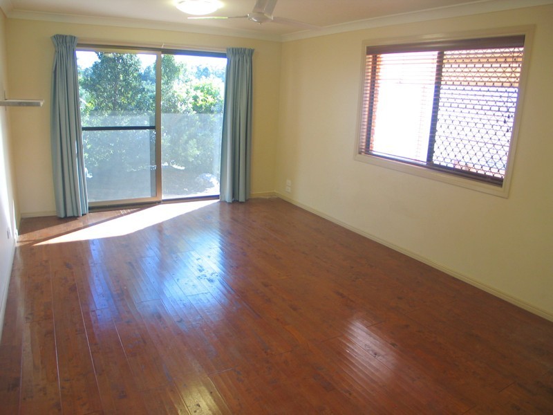 12 Muston Court, Carrara QLD 4211