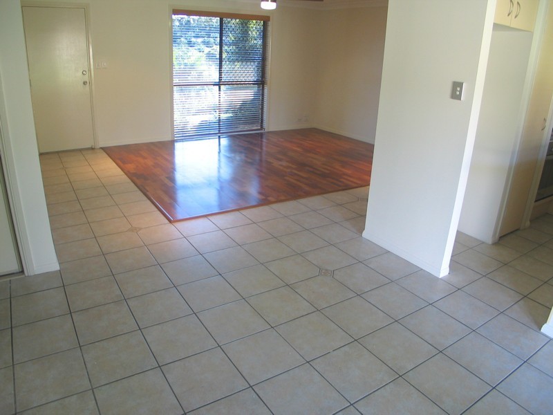 12 Muston Court, Carrara QLD 4211