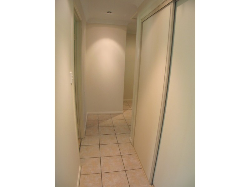 12 Muston Court, Carrara QLD 4211