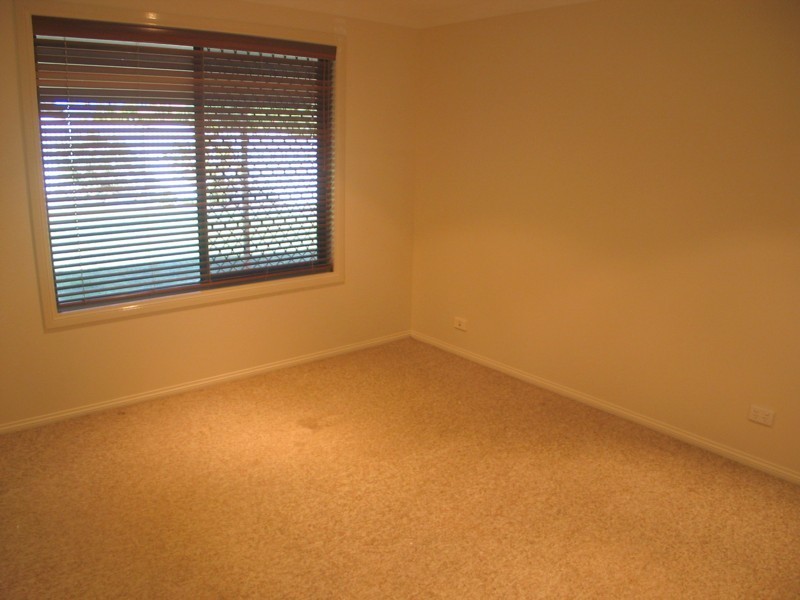 12 Muston Court, Carrara QLD 4211