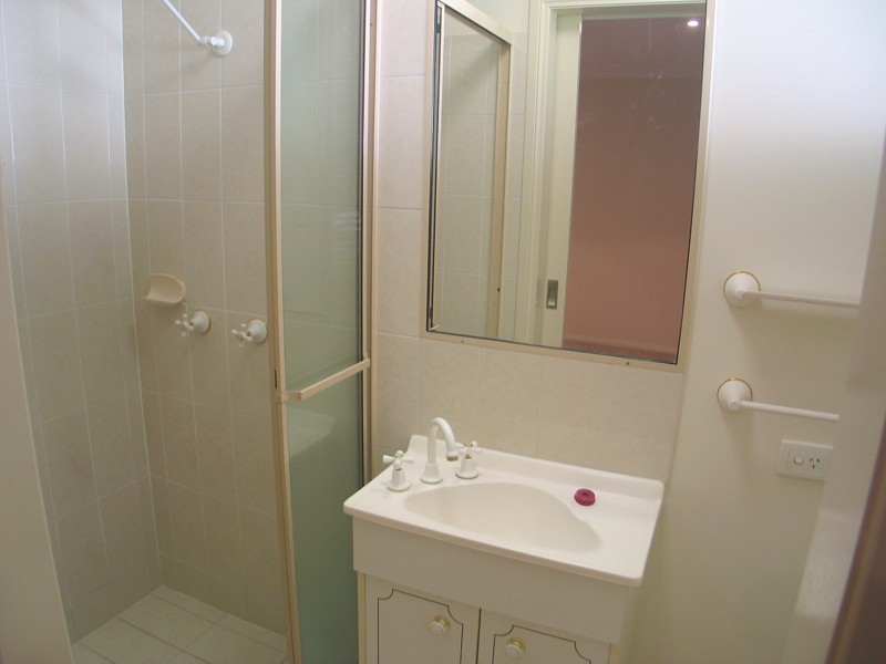 12 Muston Court, Carrara QLD 4211