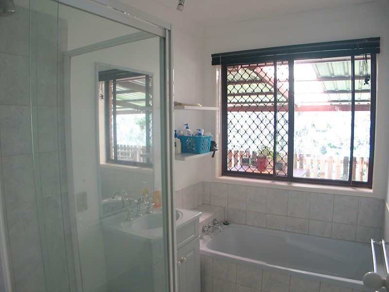 20 Rushworth Street, Worongary QLD 4213