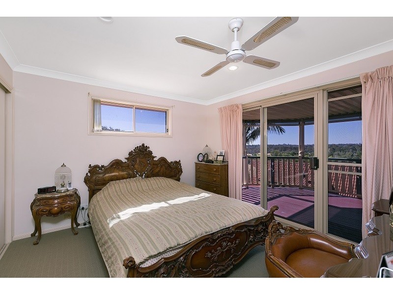 14 Tara Terrace, Carrara QLD 4211