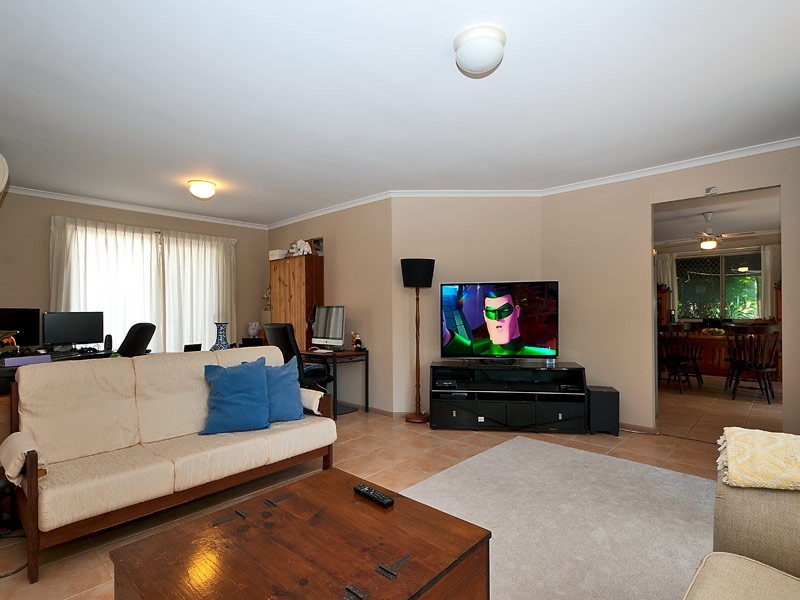 1 Greaves Court, Carrara QLD 4211