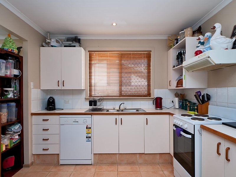 1 Greaves Court, Carrara QLD 4211