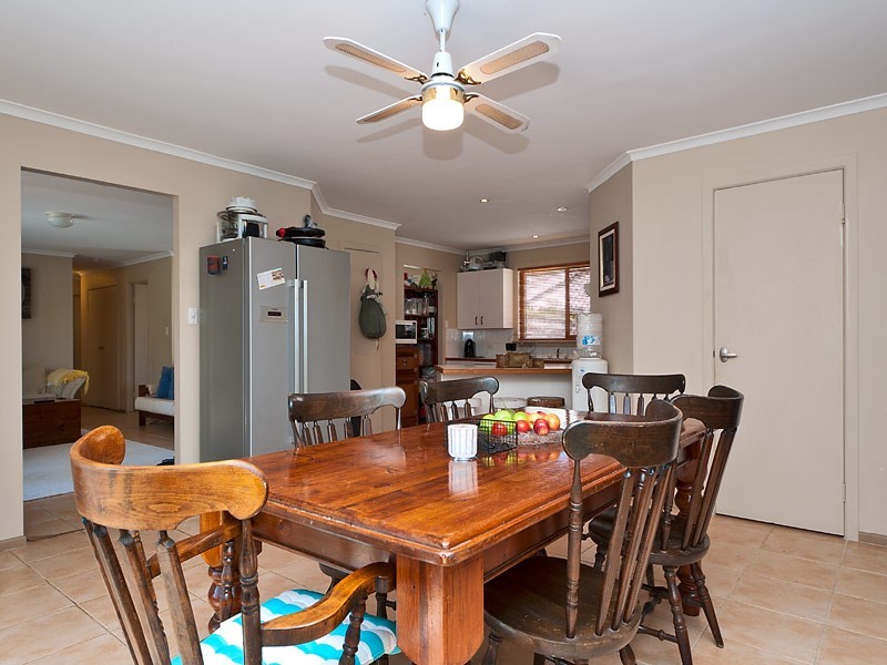 1 Greaves Court, Carrara QLD 4211