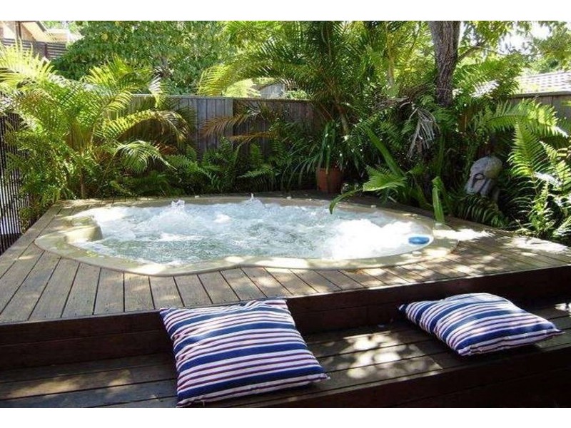 12 Ryfield Road, Carrara QLD 4211