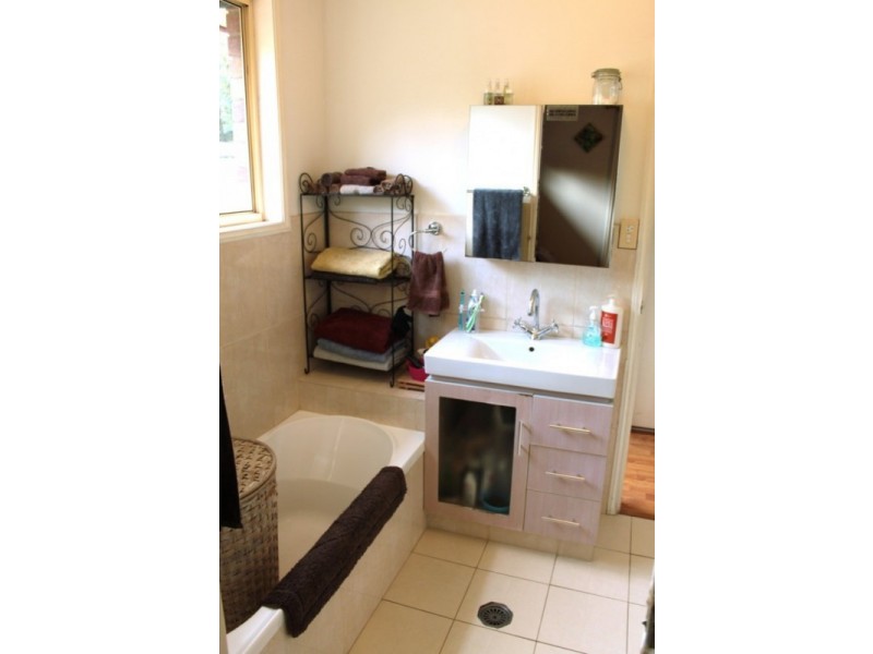 1 Westchester Court, Nerang QLD 4211