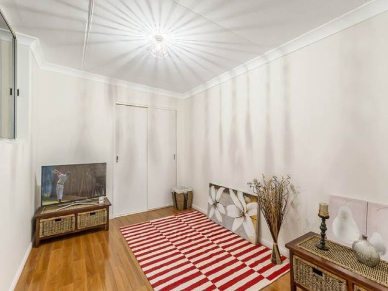 13 Miskin Street, Nerang QLD 4211