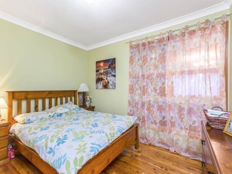 13 Miskin Street, Nerang QLD 4211