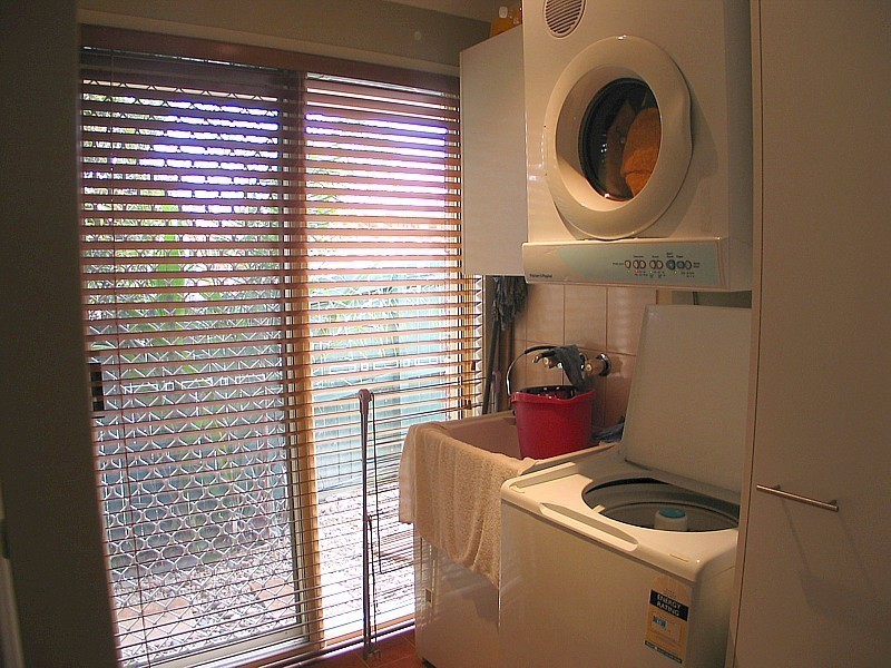 8 Sheldon Court, Worongary QLD 4213