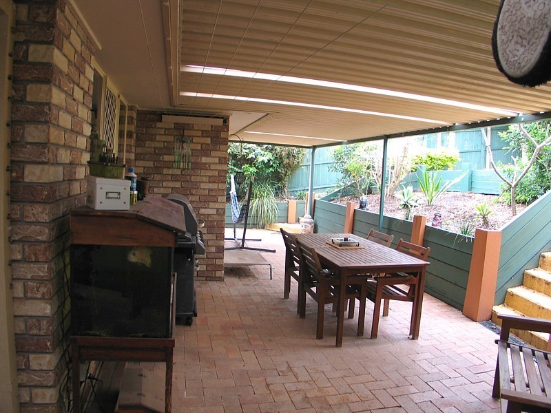 8 Sheldon Court, Worongary QLD 4213