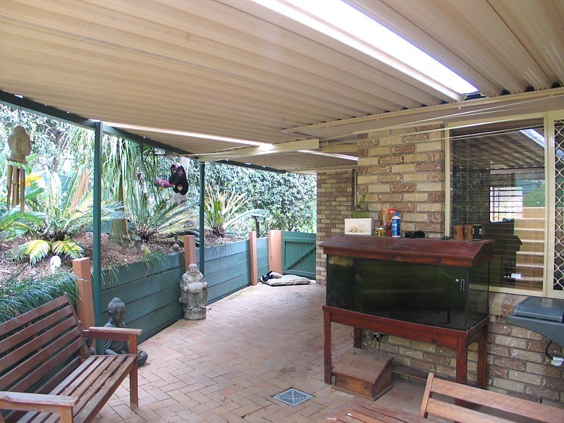 8 Sheldon Court, Worongary QLD 4213