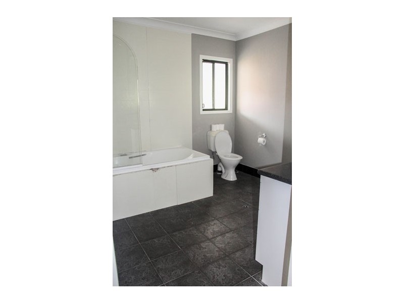 66 Koola Drive, Nerang QLD 4211