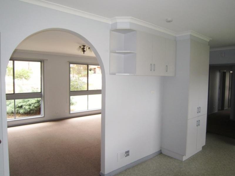 34 Cousins Street, Strathdale VIC 3550