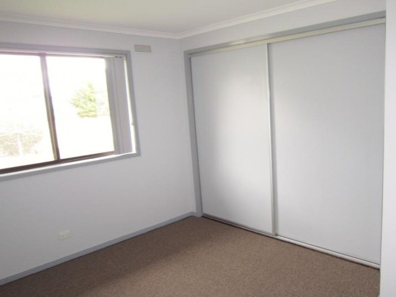 34 Cousins Street, Strathdale VIC 3550