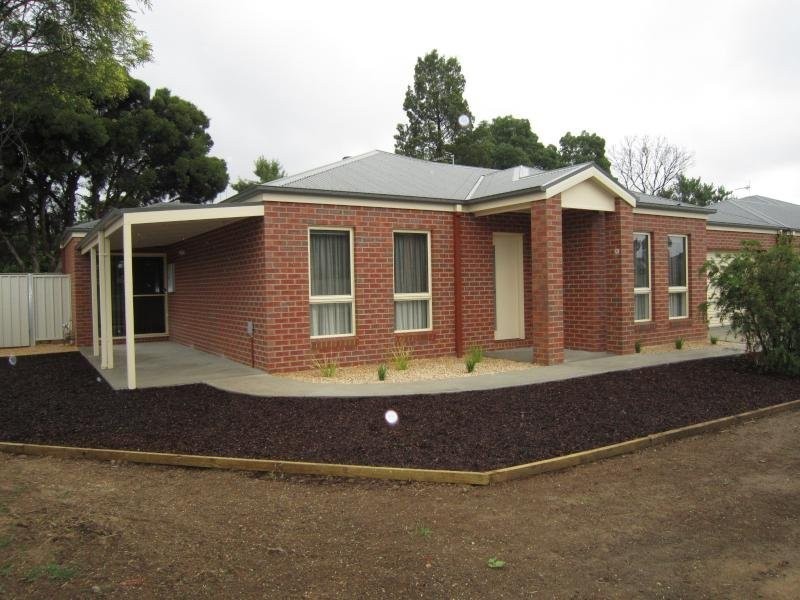 1/113 Goynes Road, Epsom VIC 3551