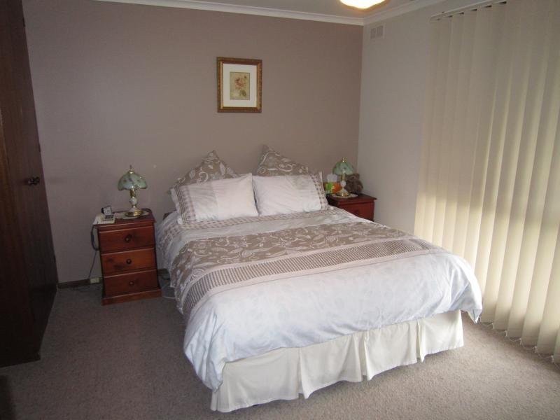 23 Ridgeway Crescent, Kennington VIC 3550