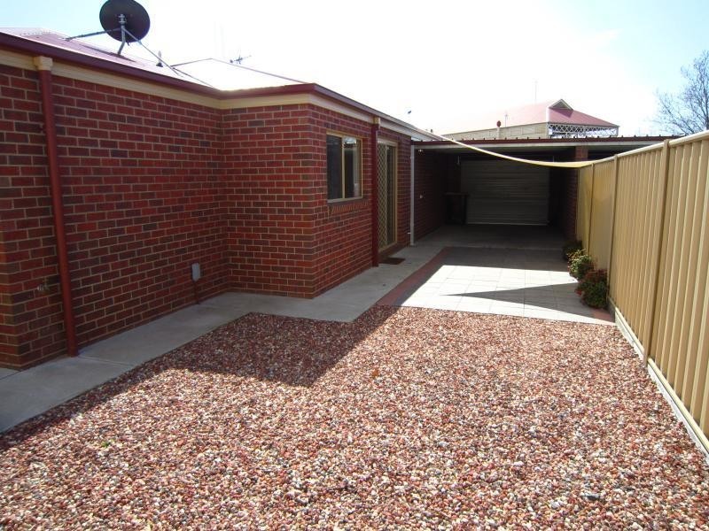 6 Fry Lane, Eaglehawk VIC 3556