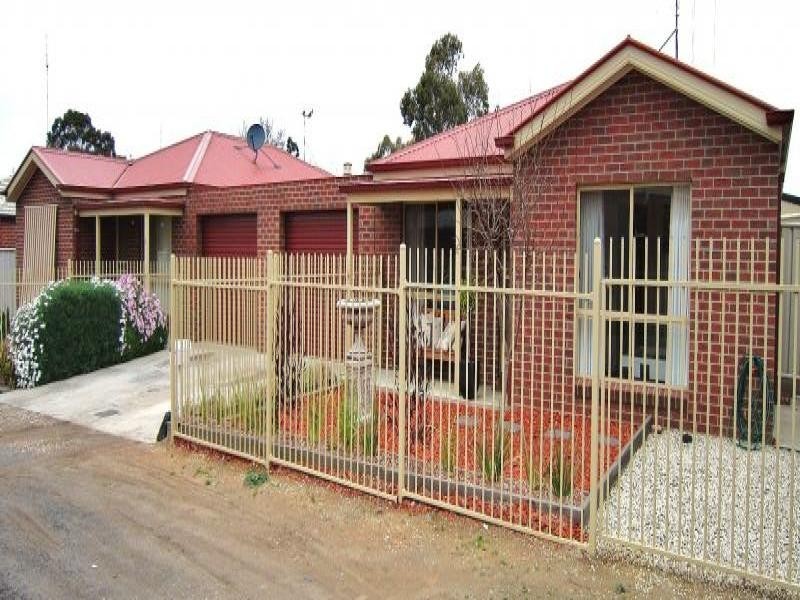 6 Fry Lane, Eaglehawk VIC 3556