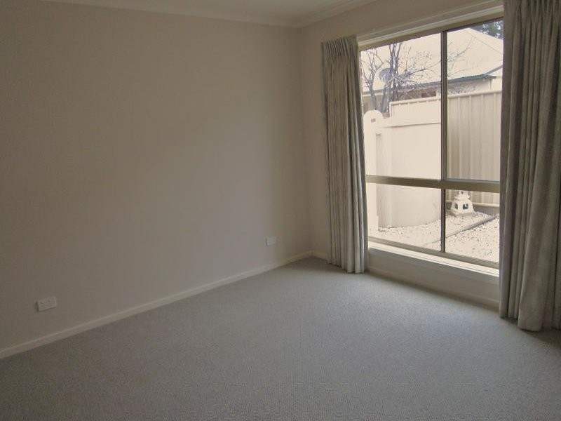 8 Fry Lane, Eaglehawk VIC 3556