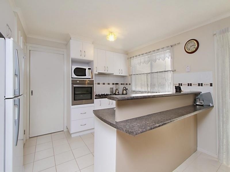 68 Myrtle Road, Ascot VIC 3551