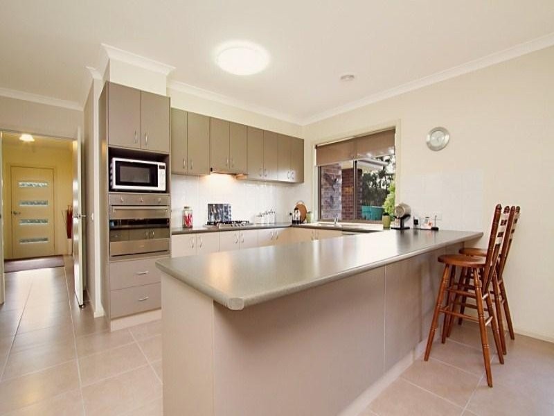 11 Lower Beckhams Road, Maiden Gully VIC 3551