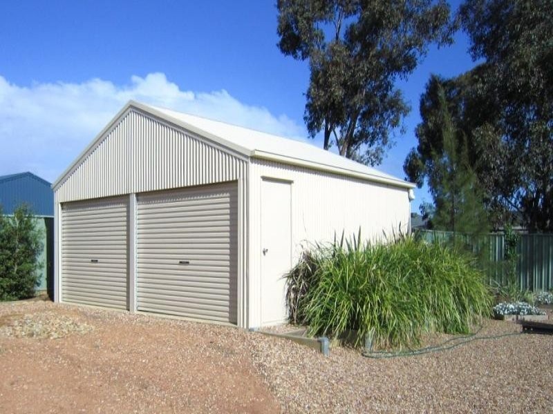 11 Lower Beckhams Road, Maiden Gully VIC 3551