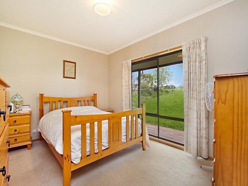 69 Bryden Road, Harcourt North VIC 3453