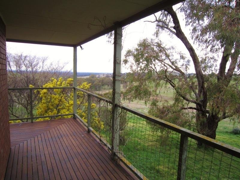 69 Bryden Road, Harcourt North VIC 3453