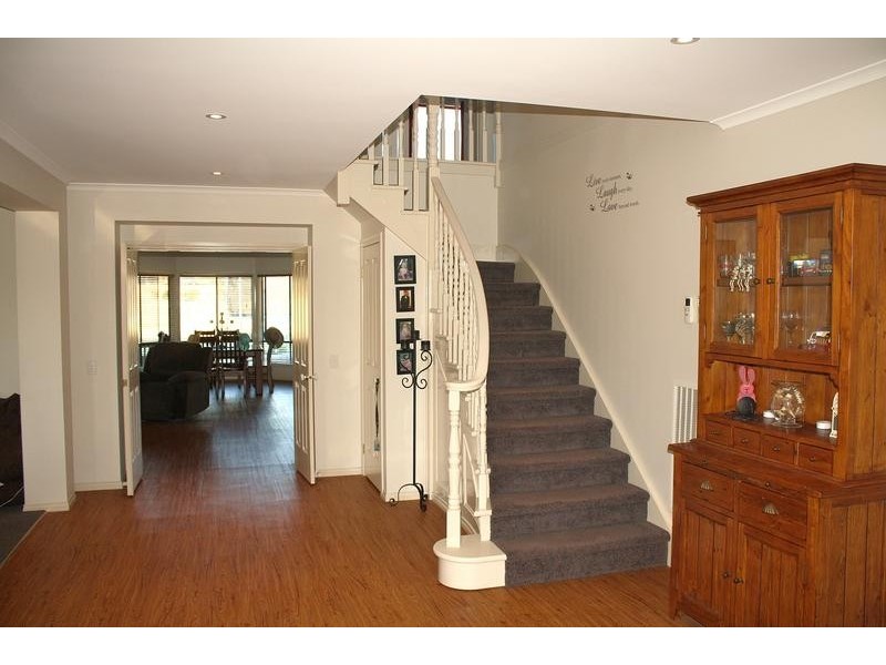 10 Domenica Drive, Junortoun VIC 3551