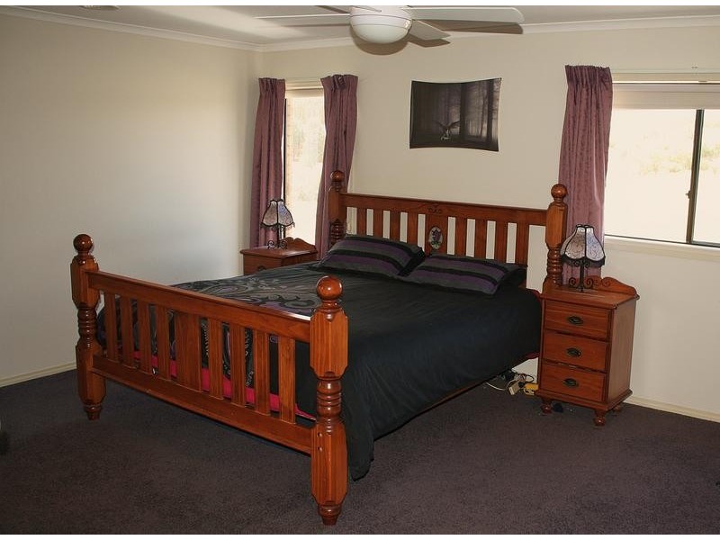 10 Domenica Drive, Junortoun VIC 3551