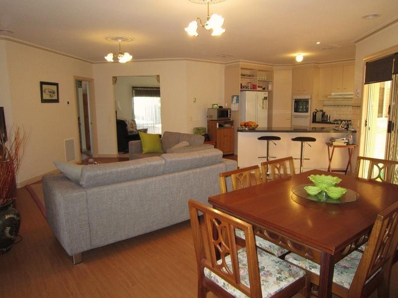 6 Irkara Drive, Kennington VIC 3550